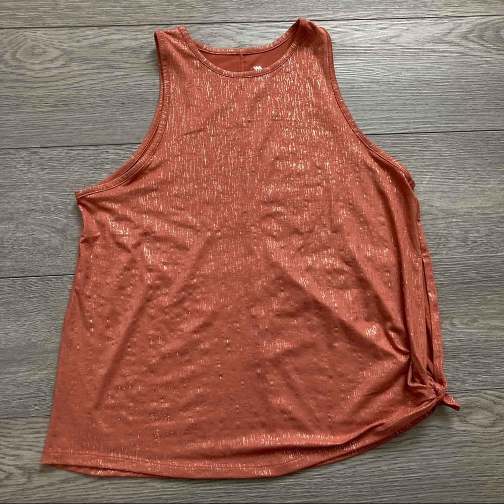All in motion top medium